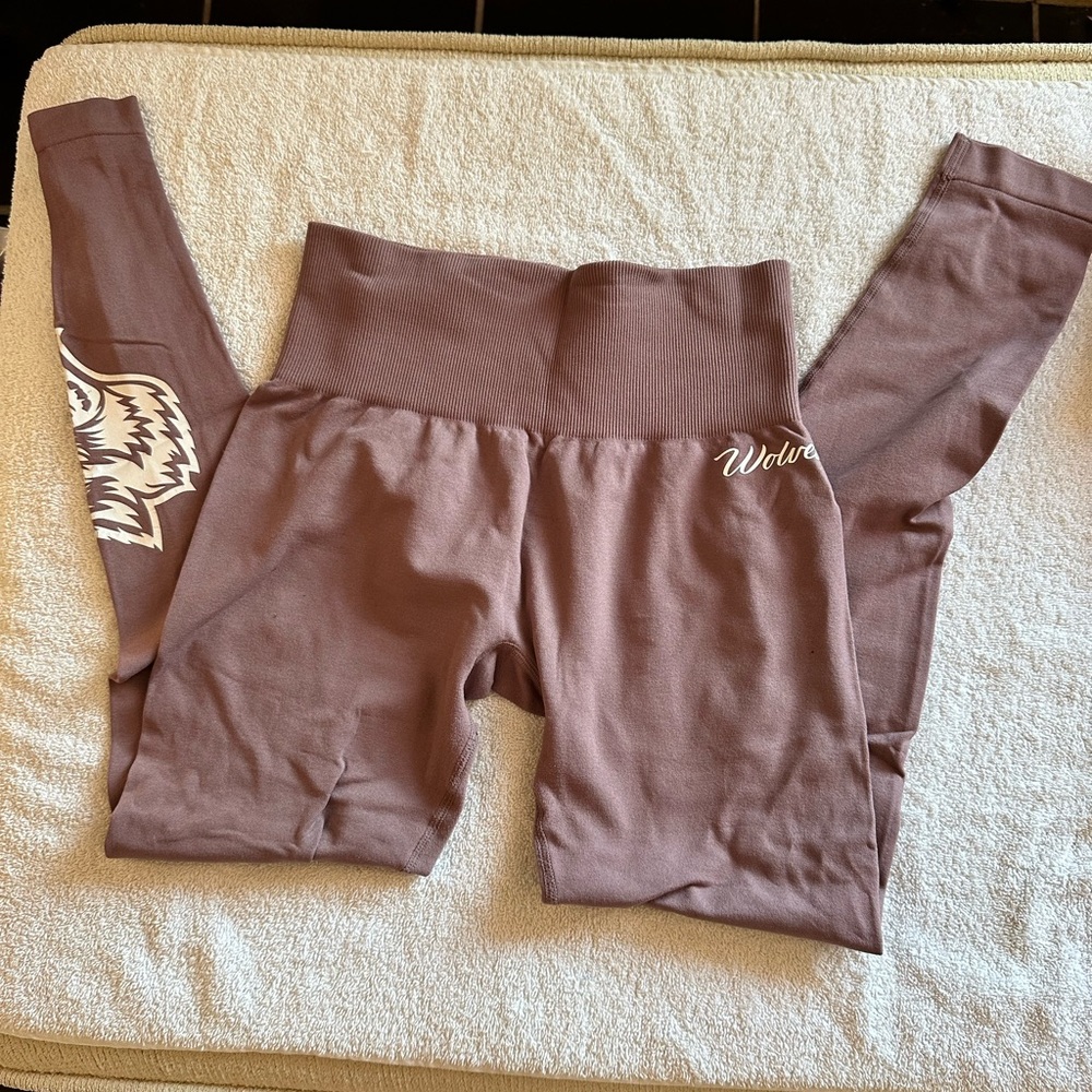 Darc Sport Brown Leggings with Wolf Design